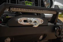 Load image into Gallery viewer, DV8 Xtract 12k Synthetic Rope Winch