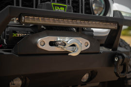 DV8 Xtract 12k Synthetic Rope Winch