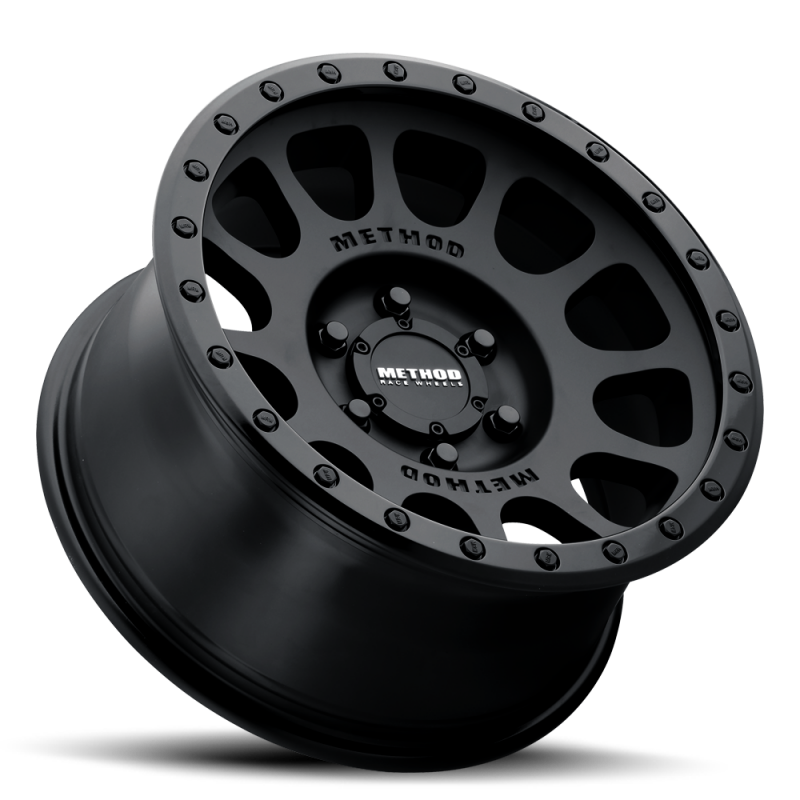 Method MR305 NV 17x8.5 0mm Offset 5x150 116.5mm CB Matte-Gloss Black Wheel
