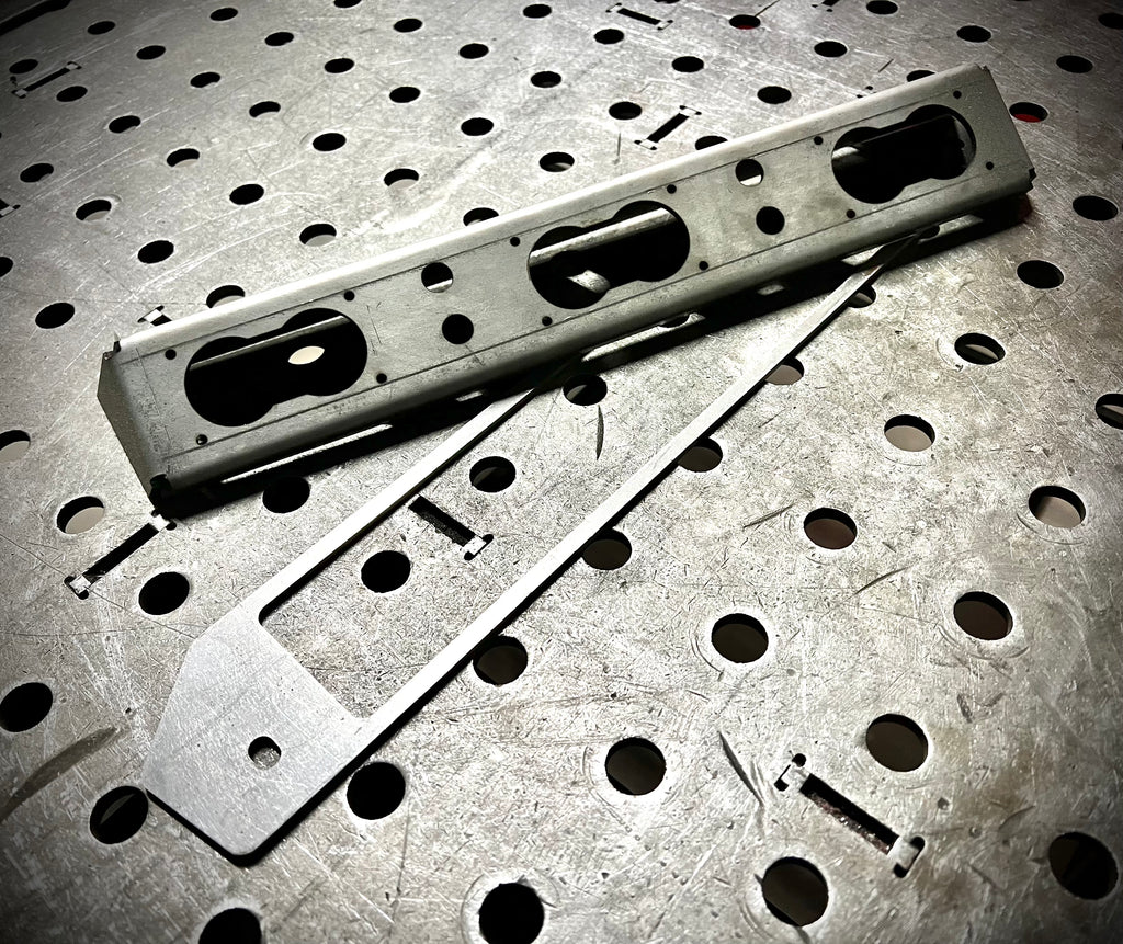 DISCONTINUED ITEM - EVIL OFFROAD V2 (NO DRILL) GEN 2 17-20 FORD RAPTOR 3RD BRAKE LIGHT MOUNT