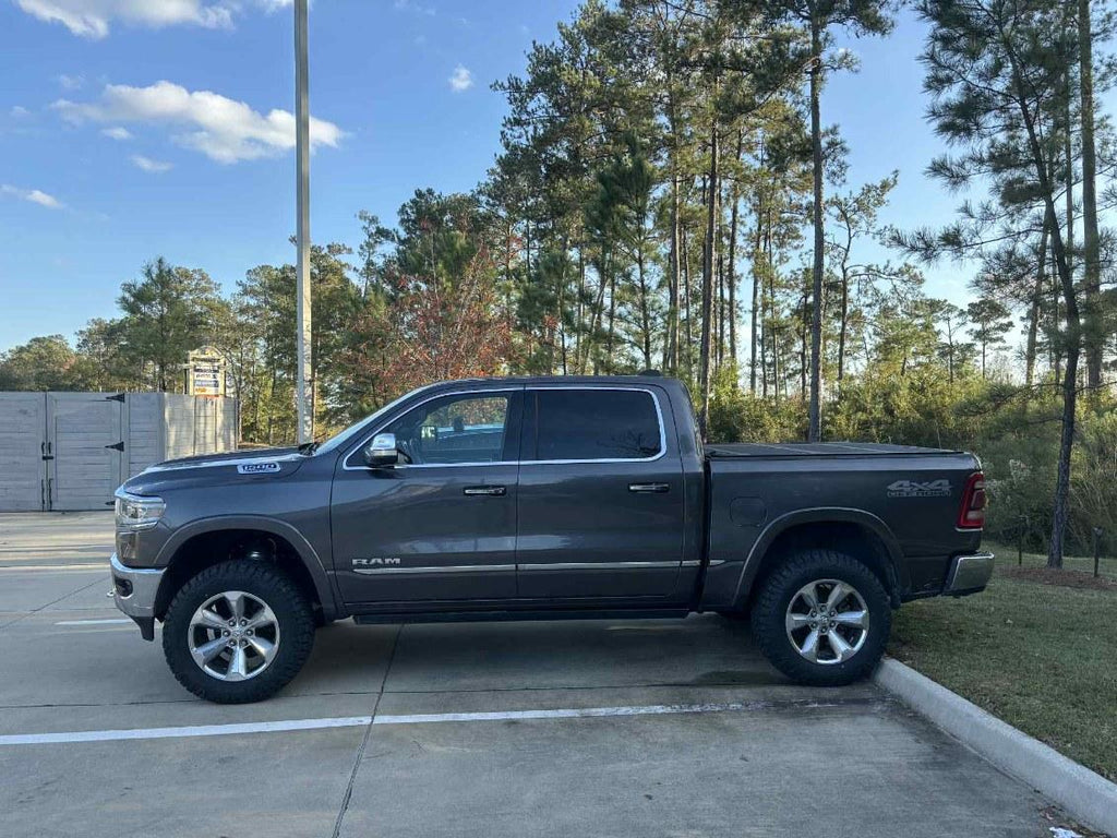 Ready Lift Suspension 1.5" Leveling Kit RAM 19-21 AIRRID