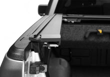 Load image into Gallery viewer, Retrax 21-26 Ford F-150 SuperCrew/SuperCab 5.5ft Bed &amp; F-150 Lightning RetraxPRO EZ-Off FRC-4000