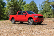 Load image into Gallery viewer, Rough Country M1 Adjustable Leveling Struts Monotube - 0-2" - Ram 1500 2WD/4WD (19-26)
