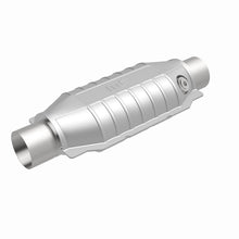 Load image into Gallery viewer, MagnaFlow Conv Univ 2.5 Single O2 Boss